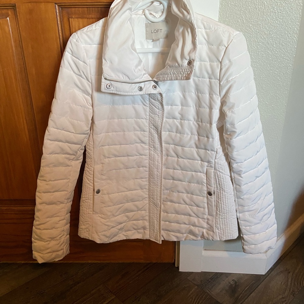 Women’s Winter Jacket-Small - image 2